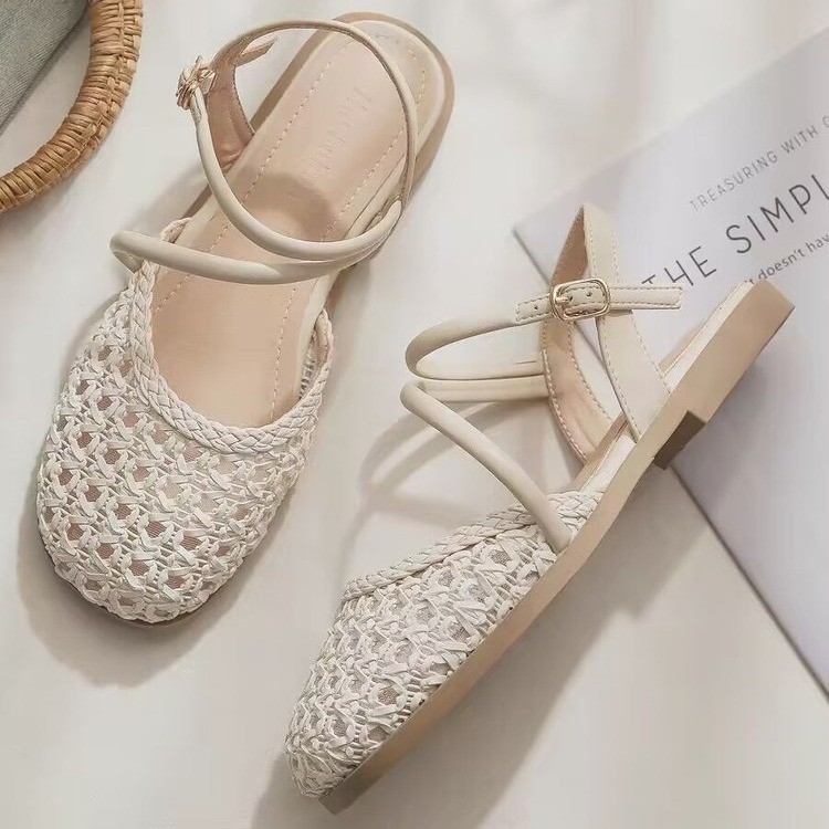 French-style Closed-toe Sandal - đánh giá và giá Sandals