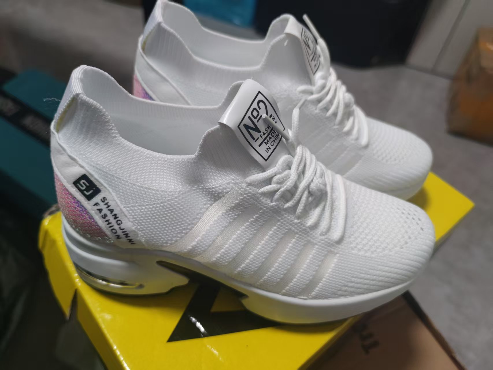2025 Spring Sequined Casual Sh - đánh giá và giá Knit Fabric Lace Up Sneakers