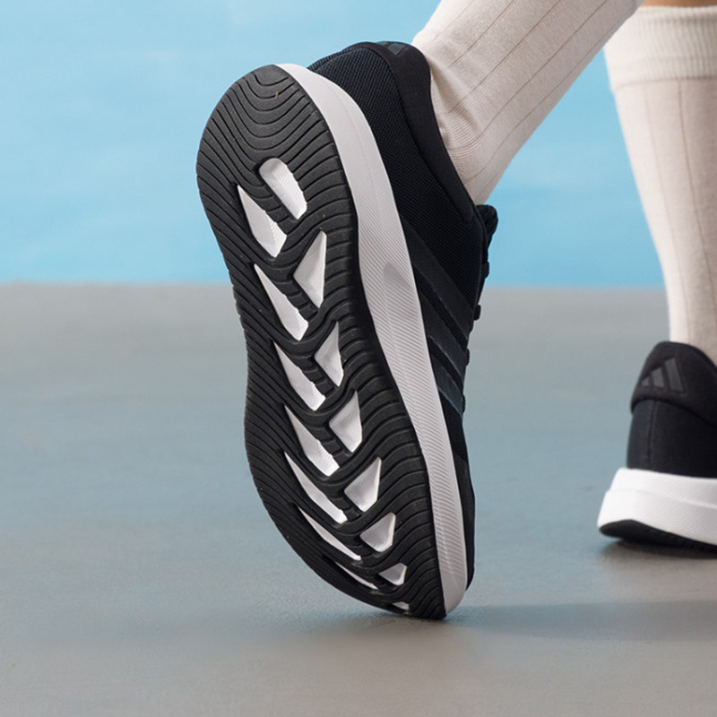New Adidas JQ6404 Women Breath - đánh giá và giá Shock Absorbing Gym Trainers